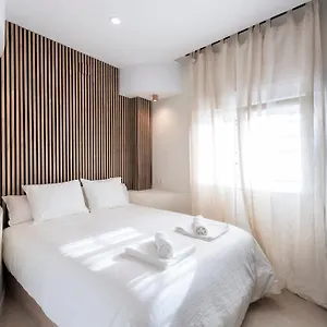https://boutique-v-v-luxury-jacuzzy.1costadelsol.com